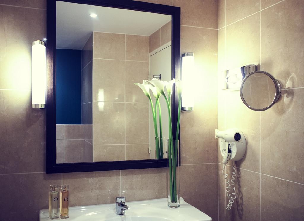 Hotel Mercure Rennes 4*